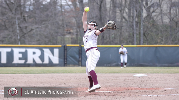 Softball vs. Neumann-016