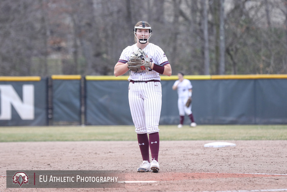 Softball vs. Neumann-014