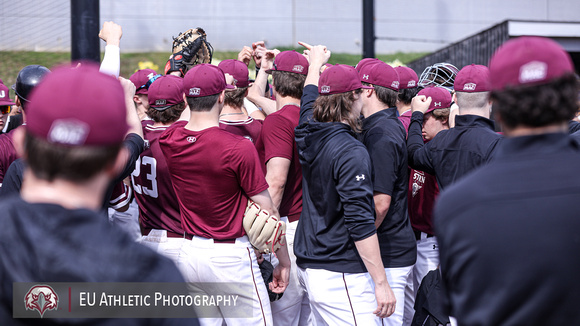 Baseball vs. Neumann-007