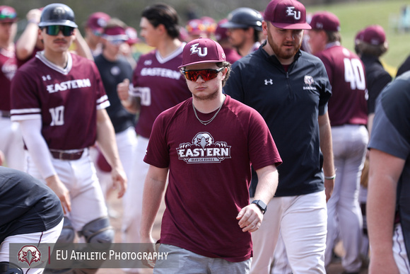 Baseball vs. Neumann-011